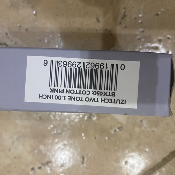 Izutech Two Tone 1.00 inch Flat Iron-silky straight and bouncy curls up to 450°F - Picture 9 of 12